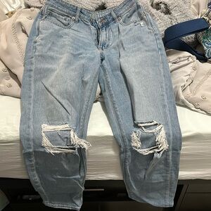 American eagle mom jeans